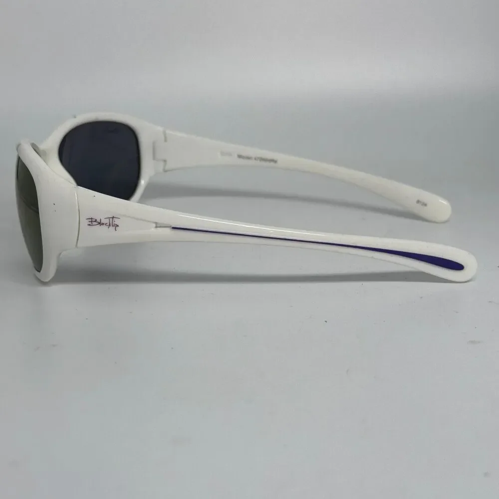 Blacktip Sunglasses White with purple lens sport wrap BLACKTIP Mizzen H15743‎